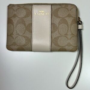 Coach Beige and Off-White leather Wristlet
